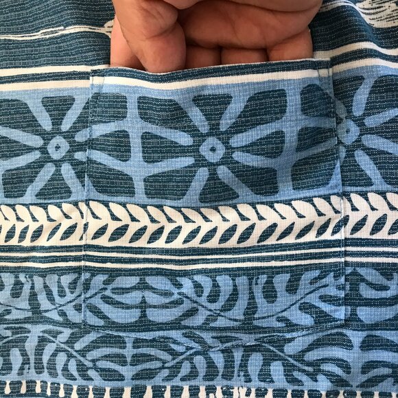 Quicksilver Waterman Collection Comfort Fit Shirt Men XL Blue Geometric Tribal - Picture 10 of 13